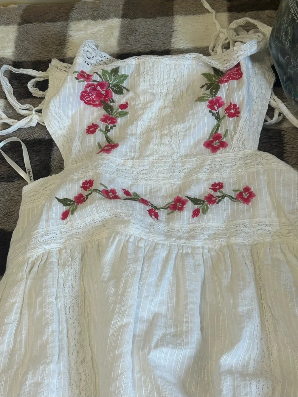 For Love And Lemons White Midi Dress with Pink Rose Embroidery Size Large - Picture 7 of 7